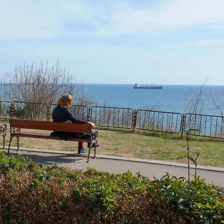 Maxim - Free Parking Konukevi 3*