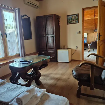 Gasthuis Maxim - Free Parking